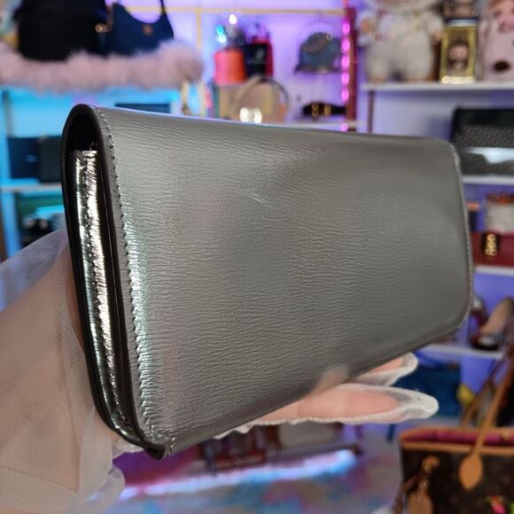 Balenciaga Chrome Silver Leather Large Size Bi-Fold Snap Wallet Men’s Women’s Fu - Picture 7 of 15